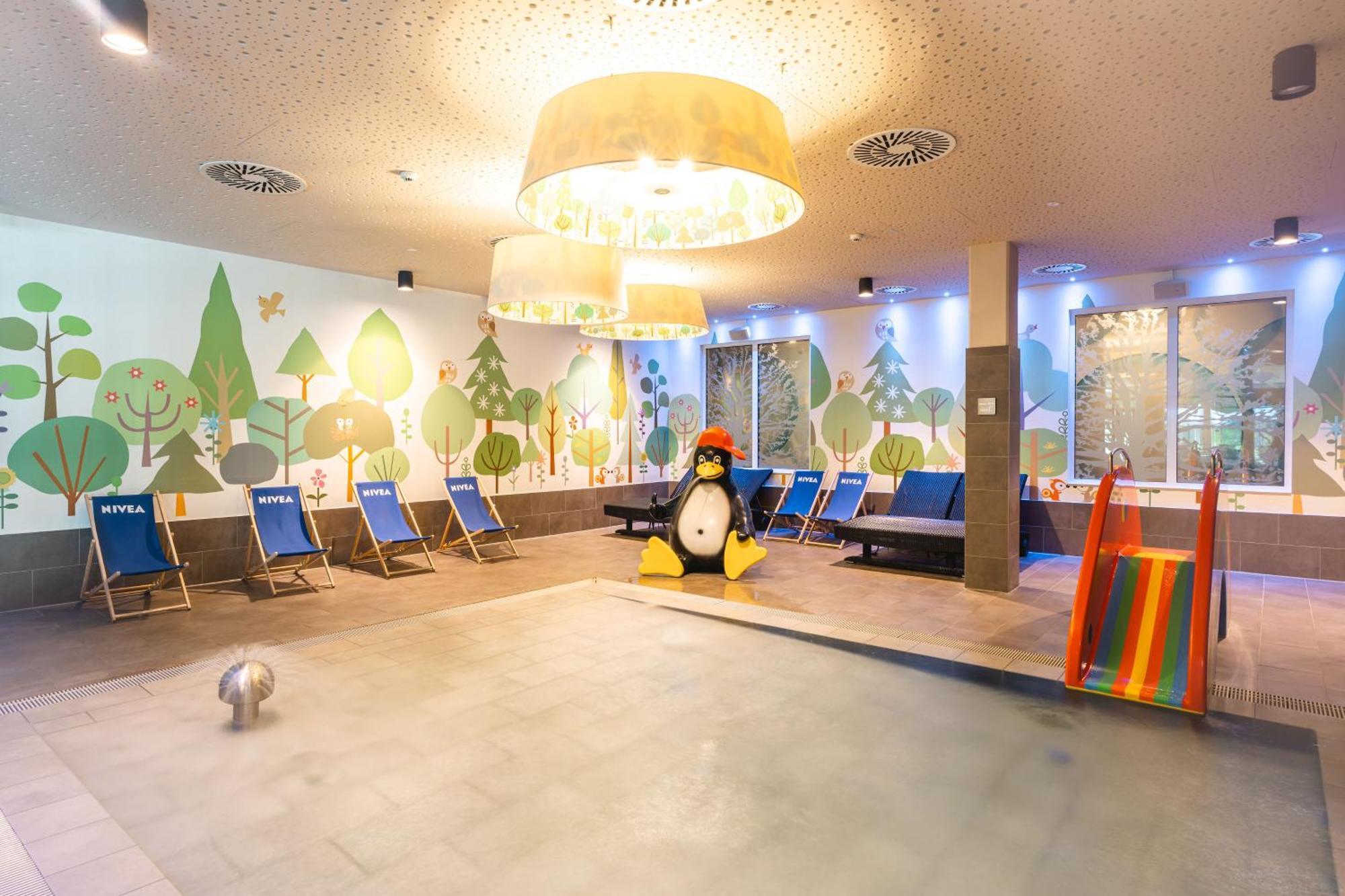 Aja Bad Saarow Hotel ภายนอก รูปภาพ
